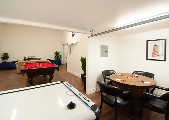 Anchor House Pool Game Sleeps 22 Casa vacanze